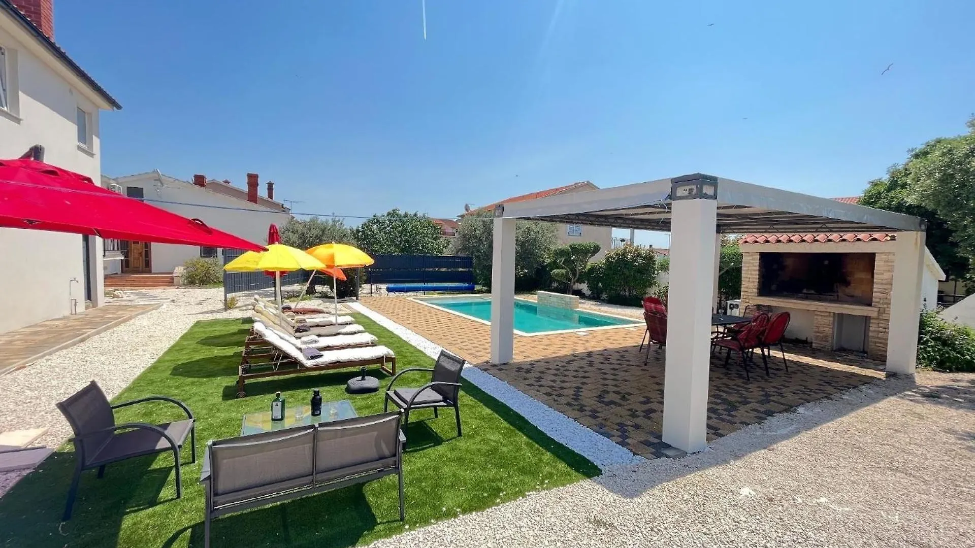 Ferienhaus Mit Privatem Beheiztem Schwimmbad